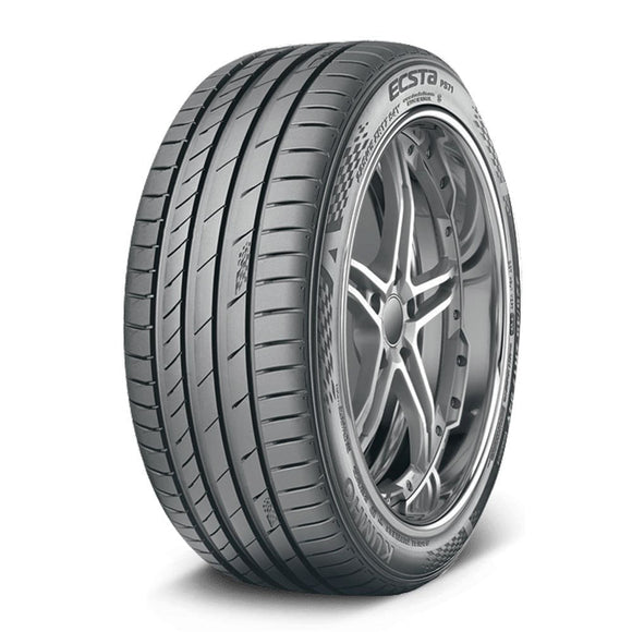 Neumático Kumho PS71 Runflat 205/55R16 91W. Imagen referencial; llanta no incluida.