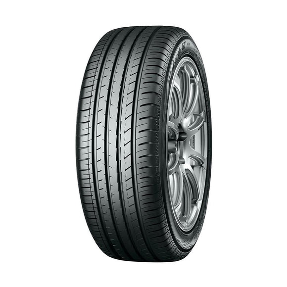 Neumático Yokohama AE51-GT 205/55R16 94V. Imagen referencial; llanta no incluida.