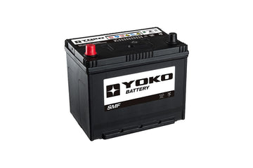 Batería Yoko NX110-5 / 80D26R 70 Ah 600 CCA · Positivo derecha