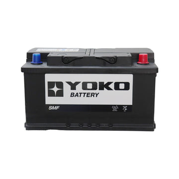 Batería Yoko 58014 80 Ah 750 CCA · Positivo derecha