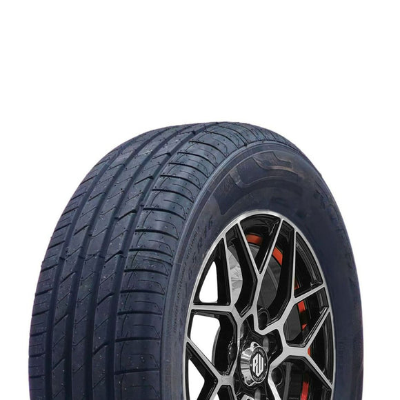 Roadx RXMOTION H12 225/60R15 96V · imagen del modelo; llanta no incluida
