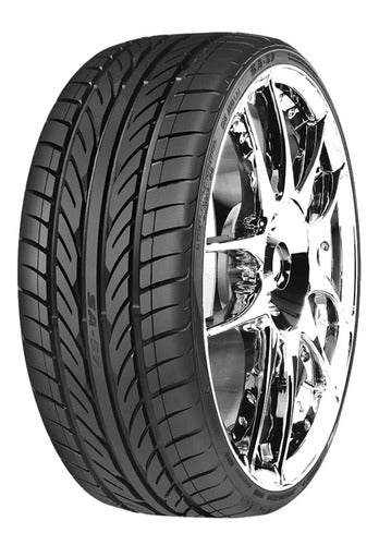 Neumático Goodride SA57 215/50R17 95W. Imagen referencial; llanta no incluida.