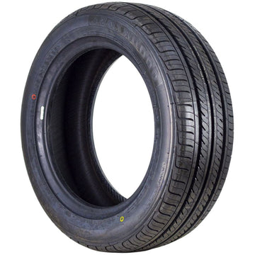 Neumático Goodride G-118 175/65R14 82H. Imagen referencial; llanta no incluida.