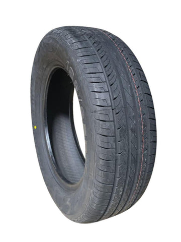 Neumático Linglong Green Max HP300 185/65R15 88H. Imagen referencial; llanta no incluida.