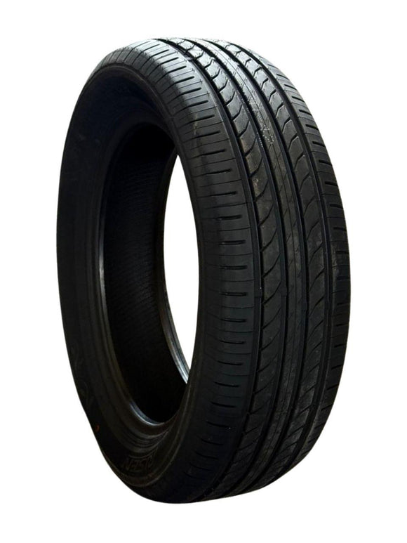 Neumático Risen RP68 225/55R18 98V. Imagen referencial; llanta no incluida.