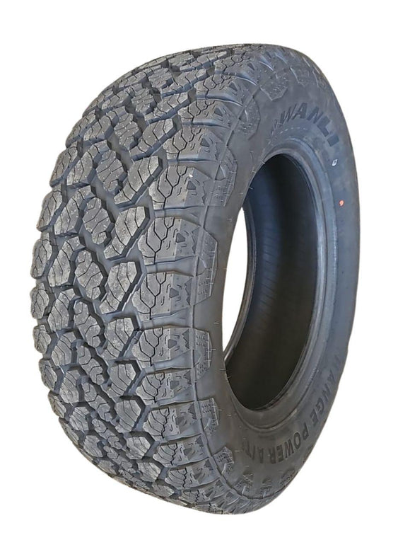 Neumático Wanli SU011 265/65R17 112S. Imagen referencial; llanta no incluida.