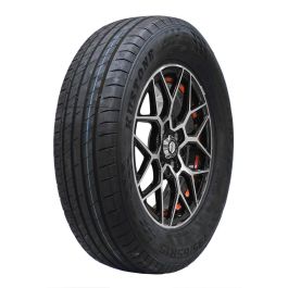 Neumático Kustone Radial P03 195/65R15 91V. Imagen referencial; llanta no incluida.