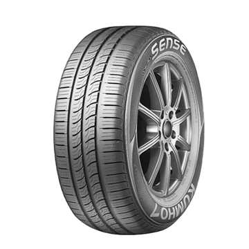 Neumático Kumho KR26 215/65R16 . Imagen referencial; llanta no incluida.
